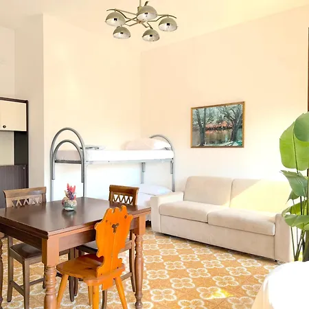 Baia - Dimitri House Апартаменти